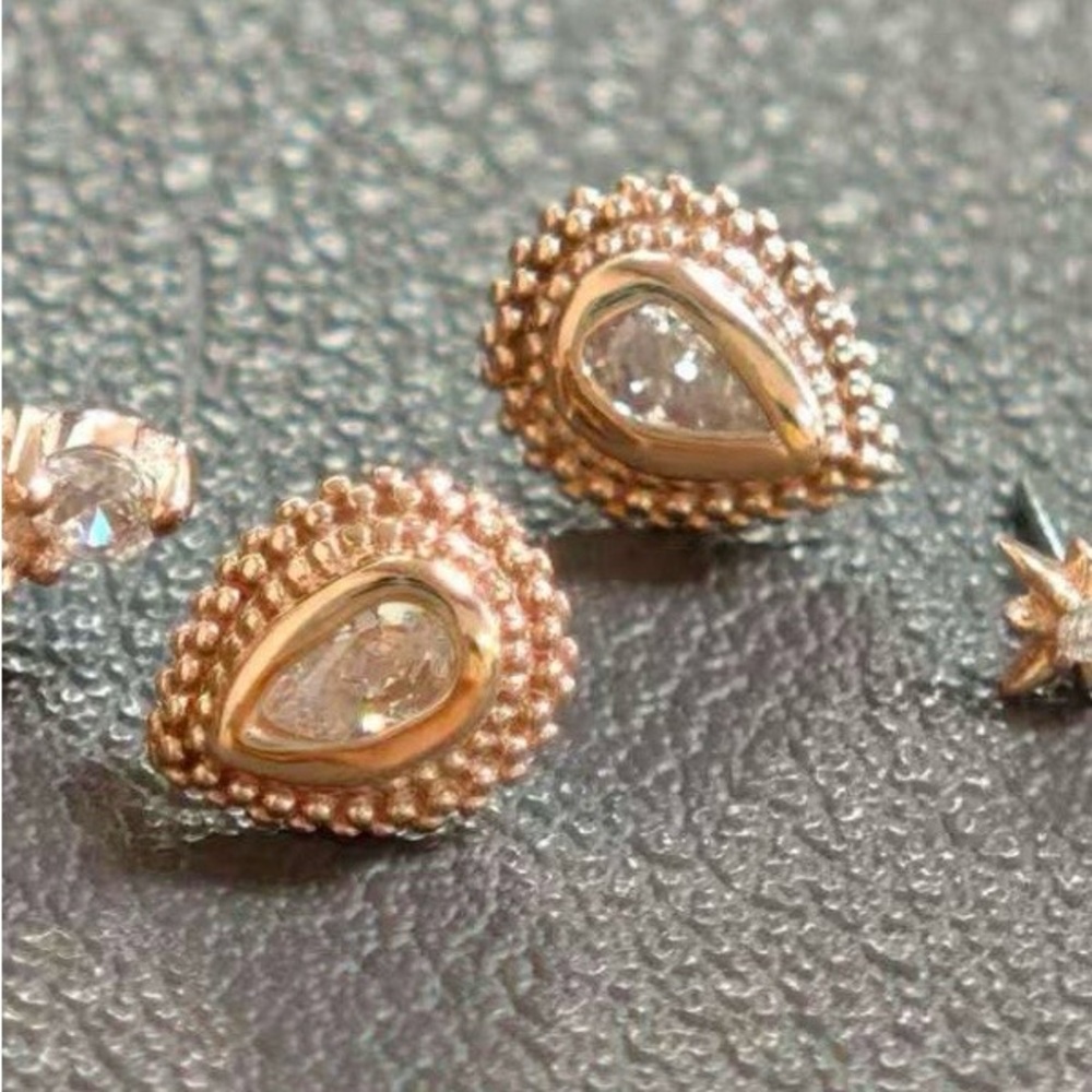 ONE ONLY - Solid 14k Rose Gold Pear Bezel CZ Stud with 18g 6mm Titanium Back ✨